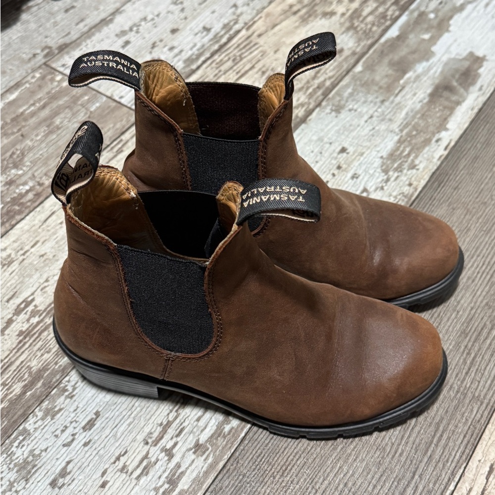 Brown Blundstone Boots 🤎